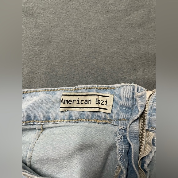 Ladies size small - Picture 2 of 3